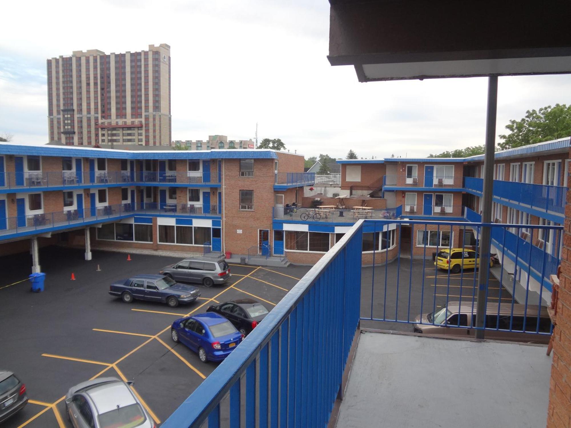 Empress Inn And Suites By The Falls Niagara Falls Ngoại thất bức ảnh