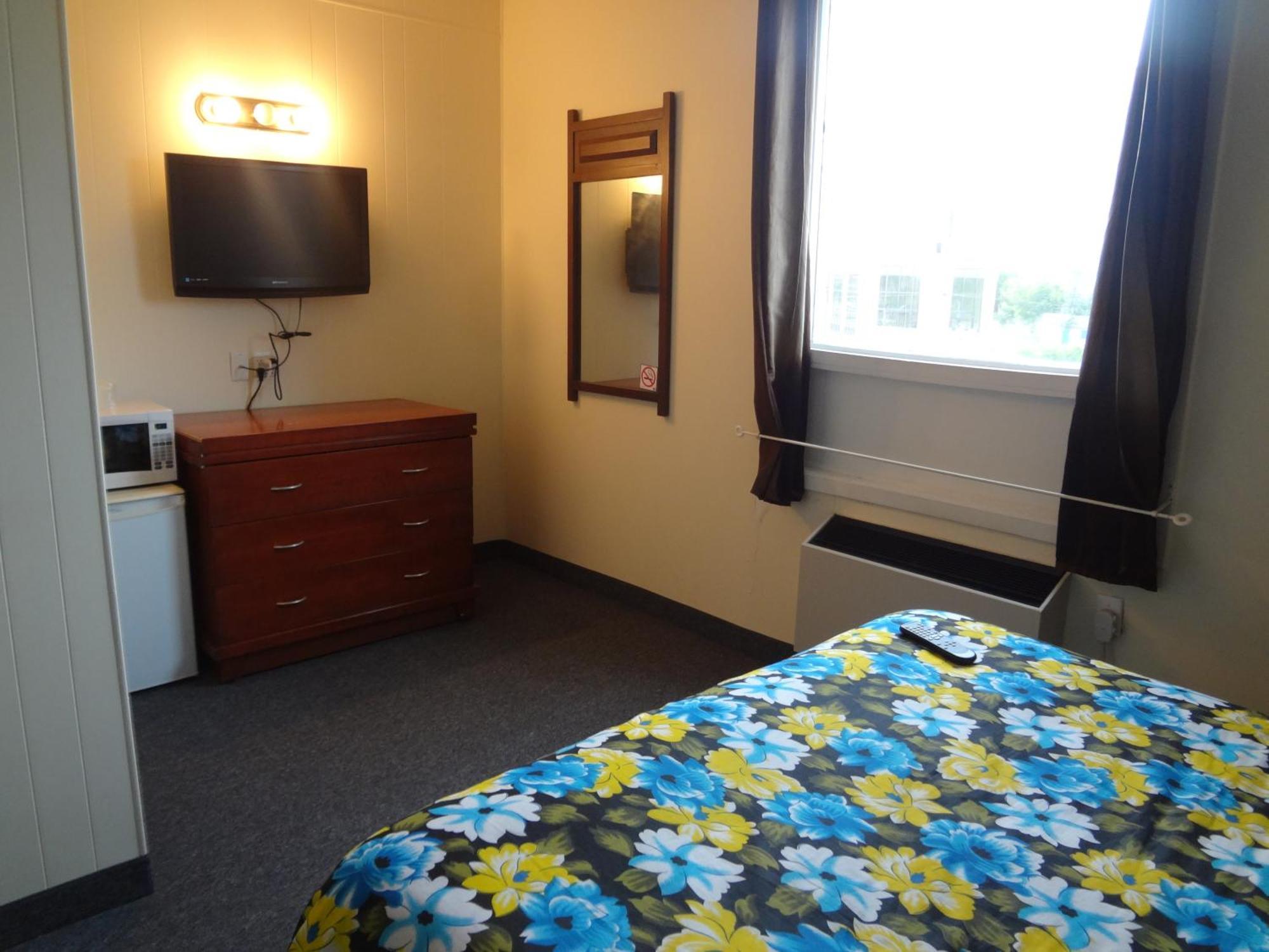 Empress Inn And Suites By The Falls Niagara Falls Ngoại thất bức ảnh