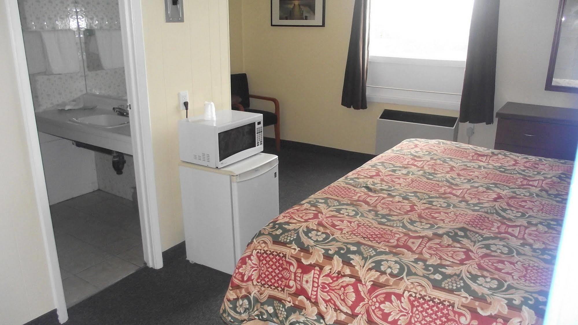 Empress Inn And Suites By The Falls Niagara Falls Ngoại thất bức ảnh